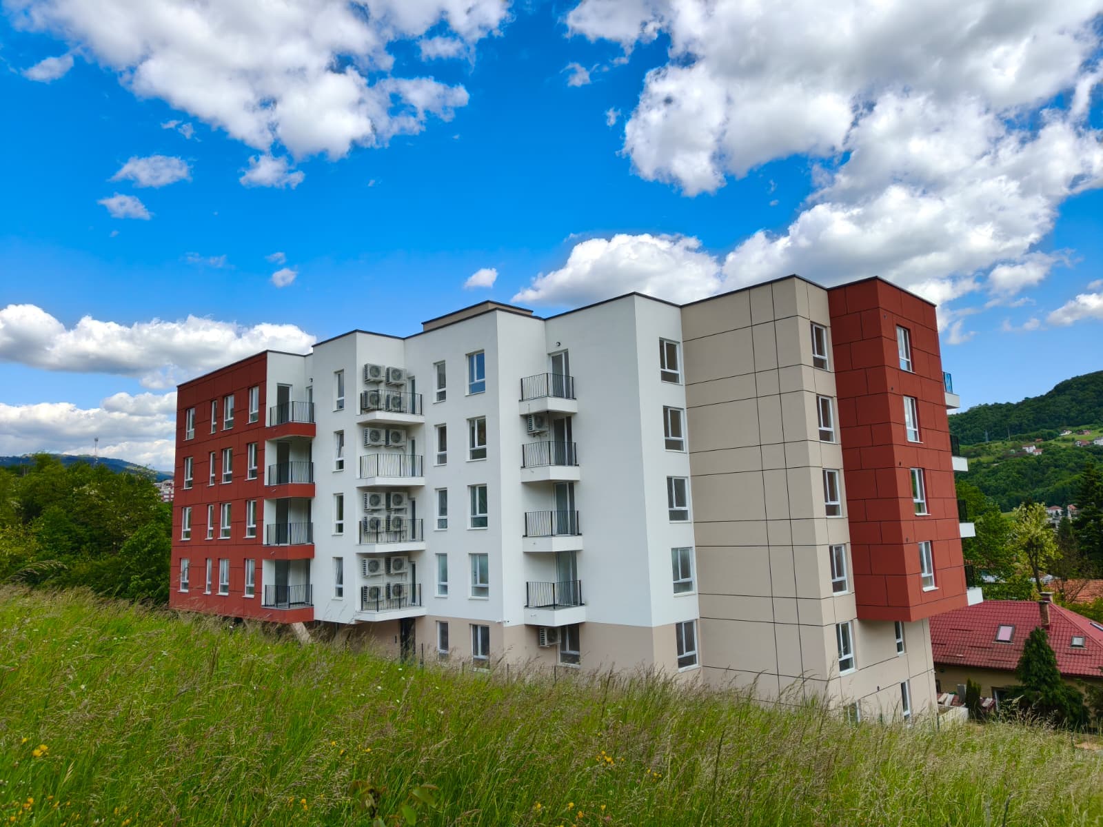 Solaris Residence
