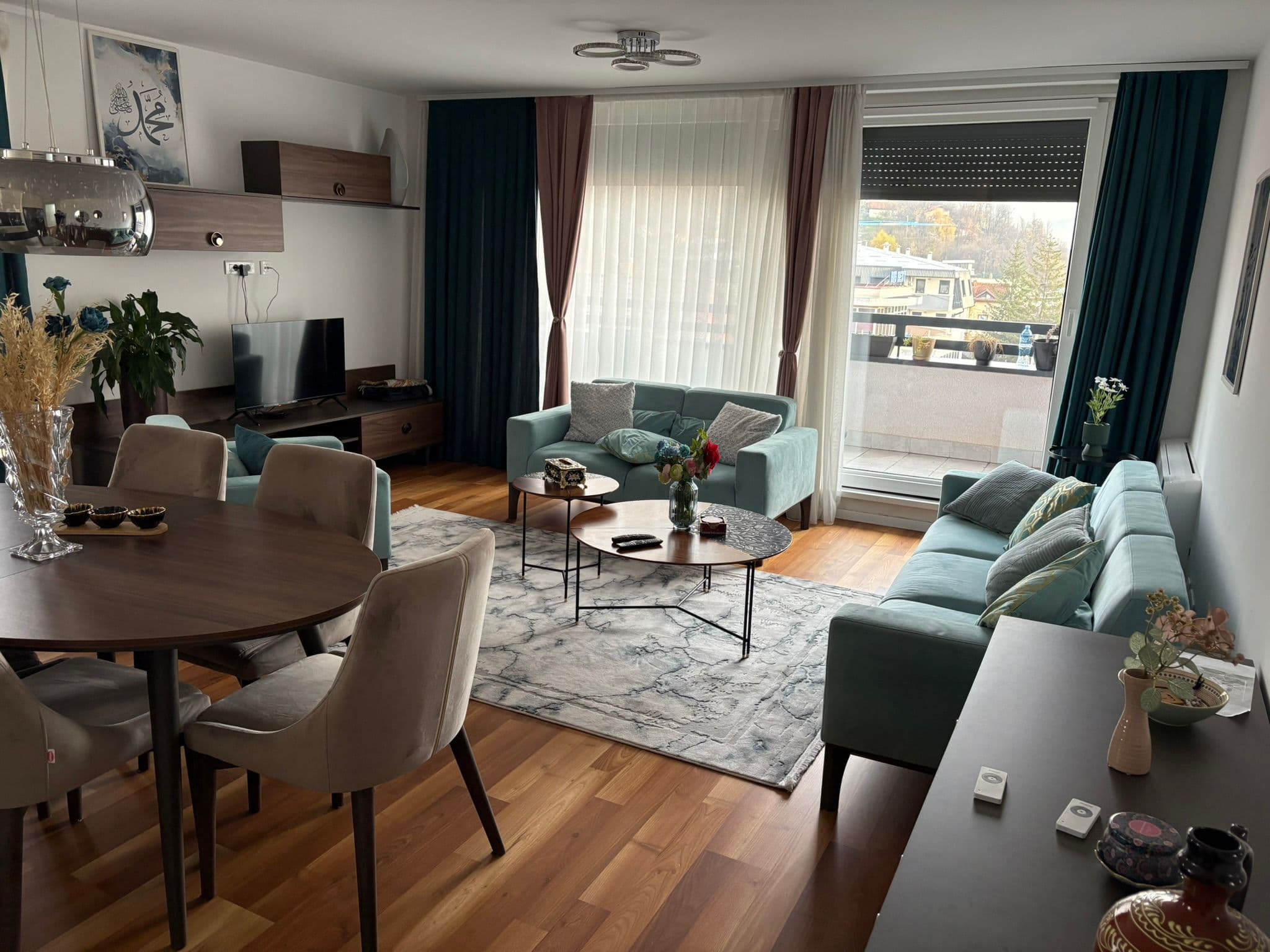 Novogradnja Dobrinja Sarajevo Stan 83m2 + garažno mjesto